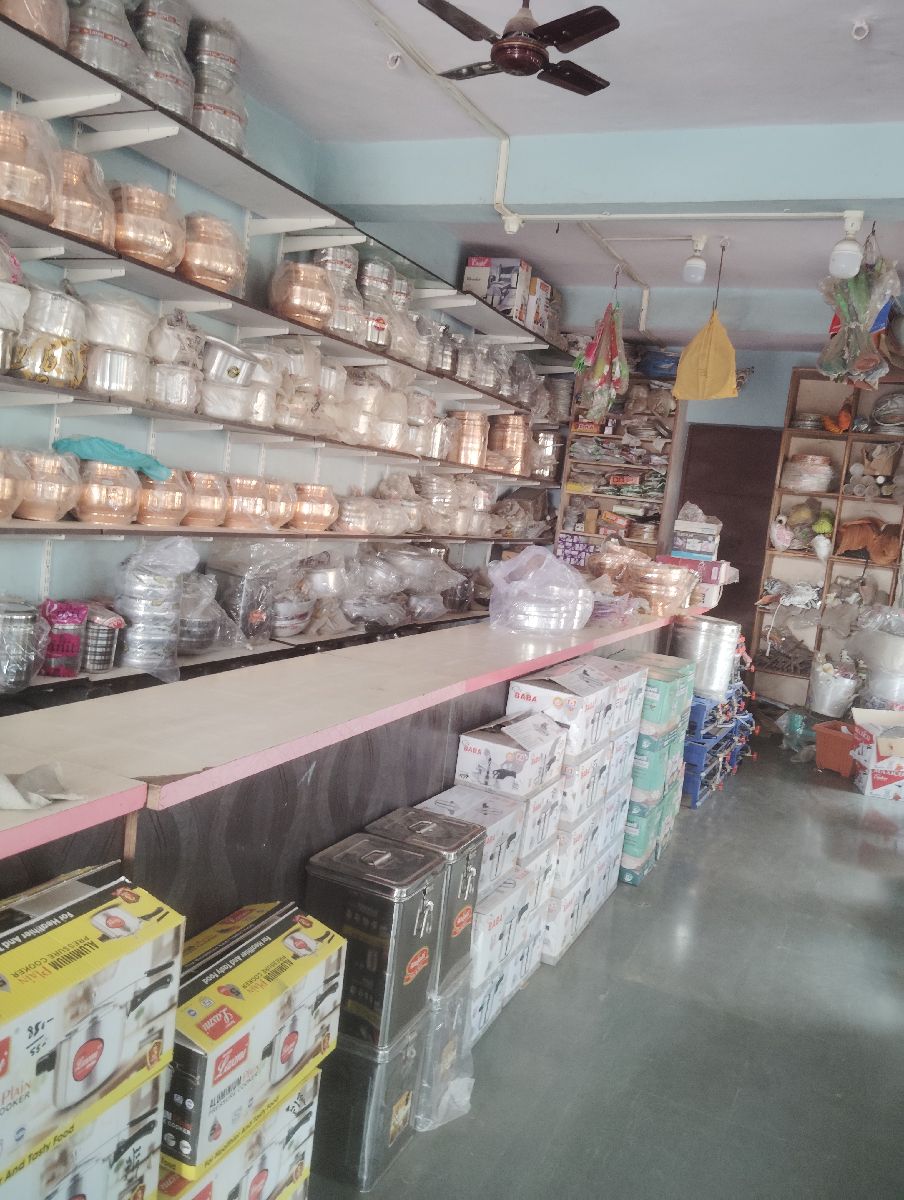 ओम गुरुदेव स्टील भांडार अँड फर्निचर